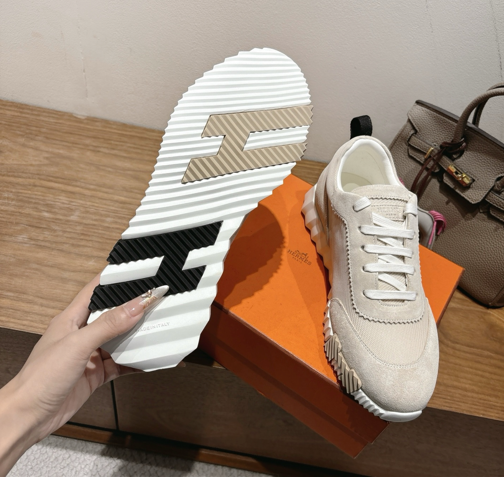 Hermès Bouncing White/Beige Sneaker