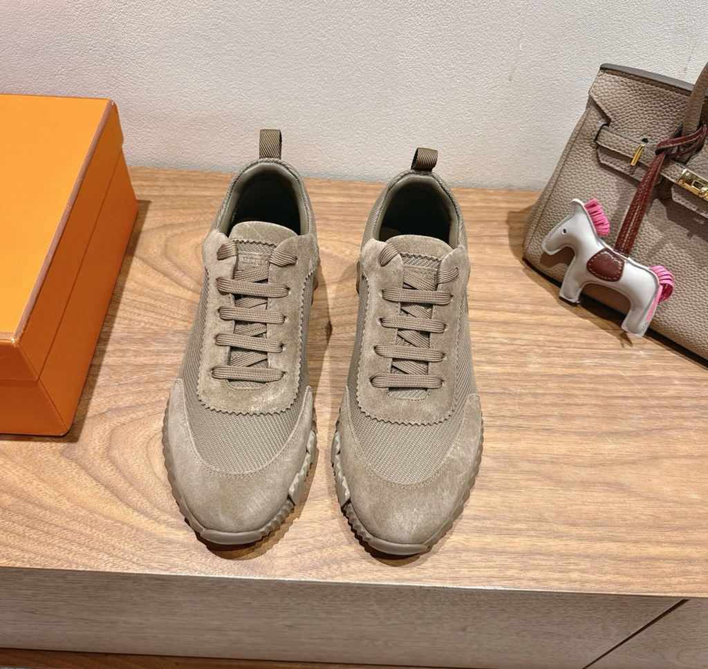 Hermès Bouncing Light Brown Sneaker
