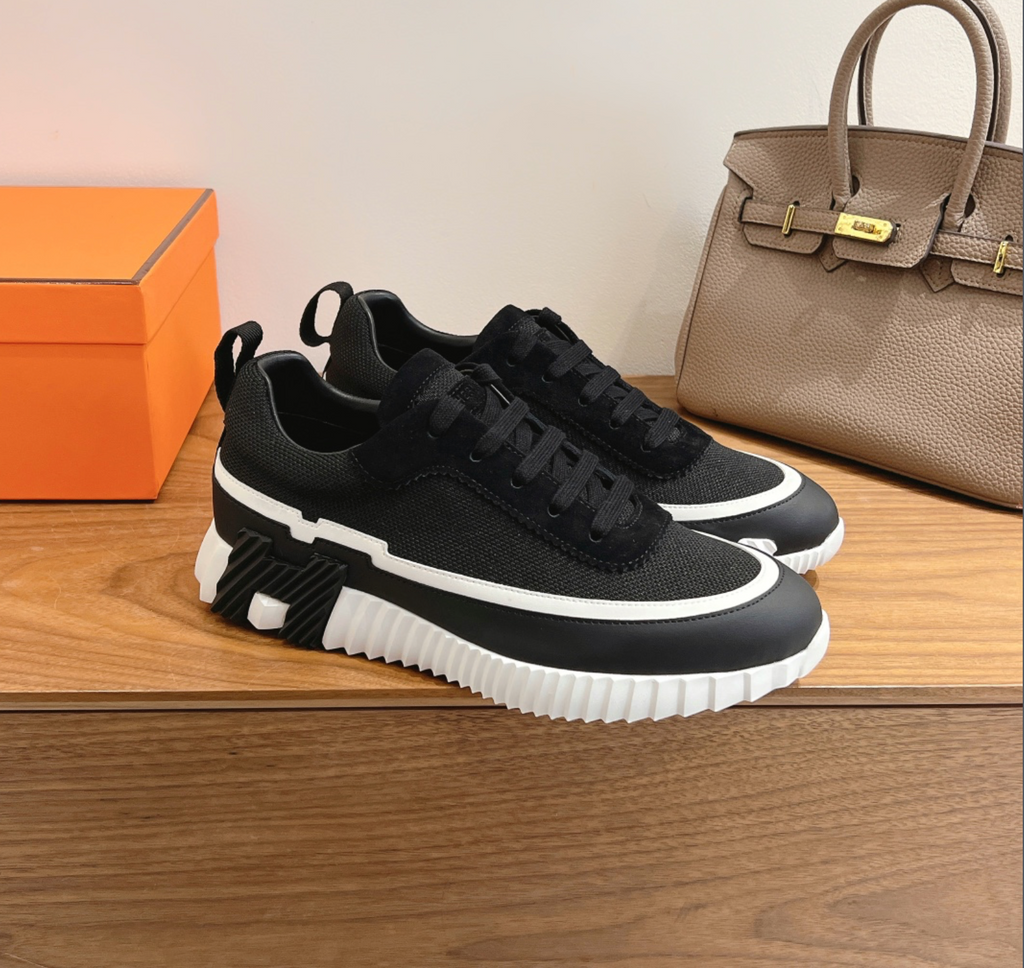 Hermès Paris Bouncing Black Sneaker