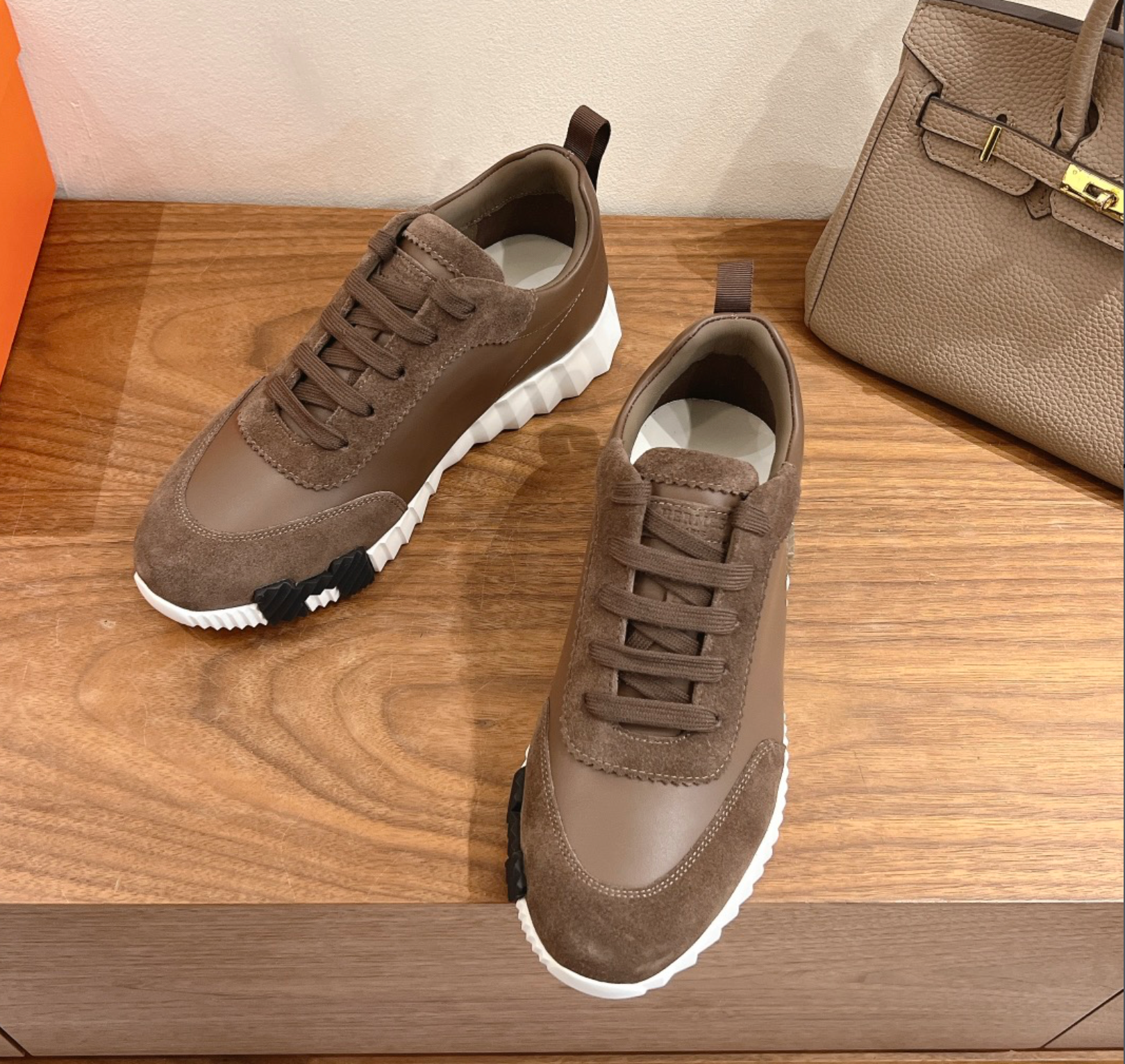 Hermès Bouncing Brown Sneaker