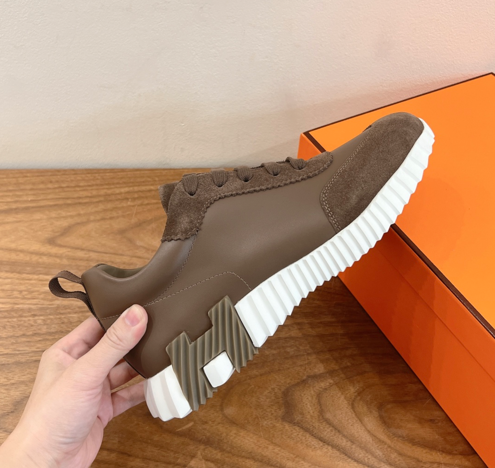 Hermès Bouncing Brown Sneaker