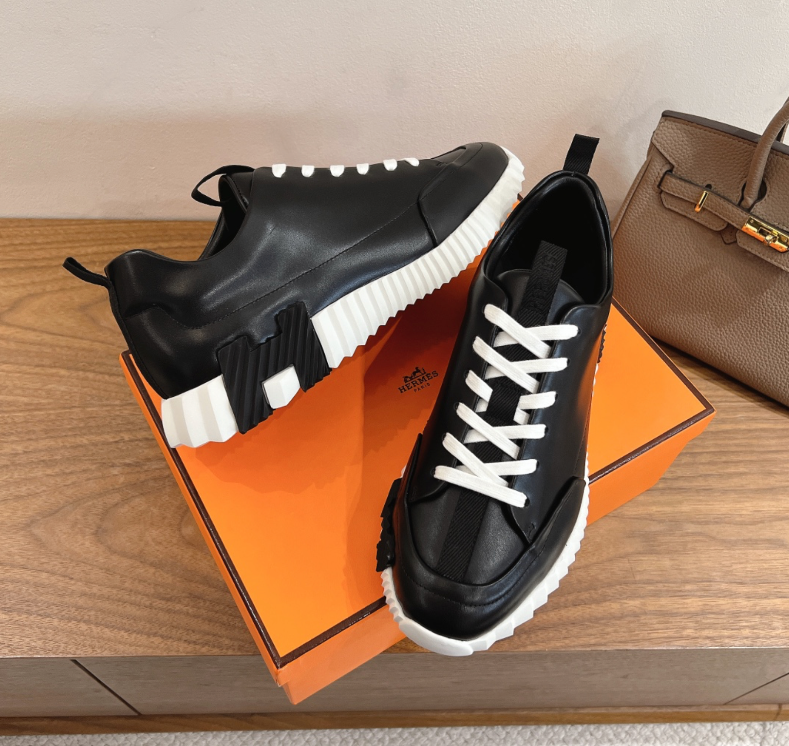 Hermès Jump Black Sneaker
