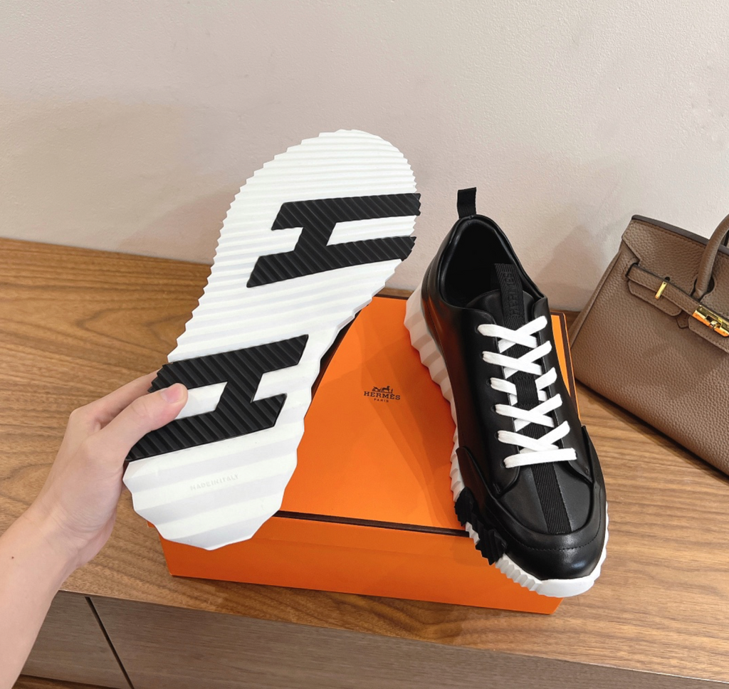 Hermès Jump Black Sneaker