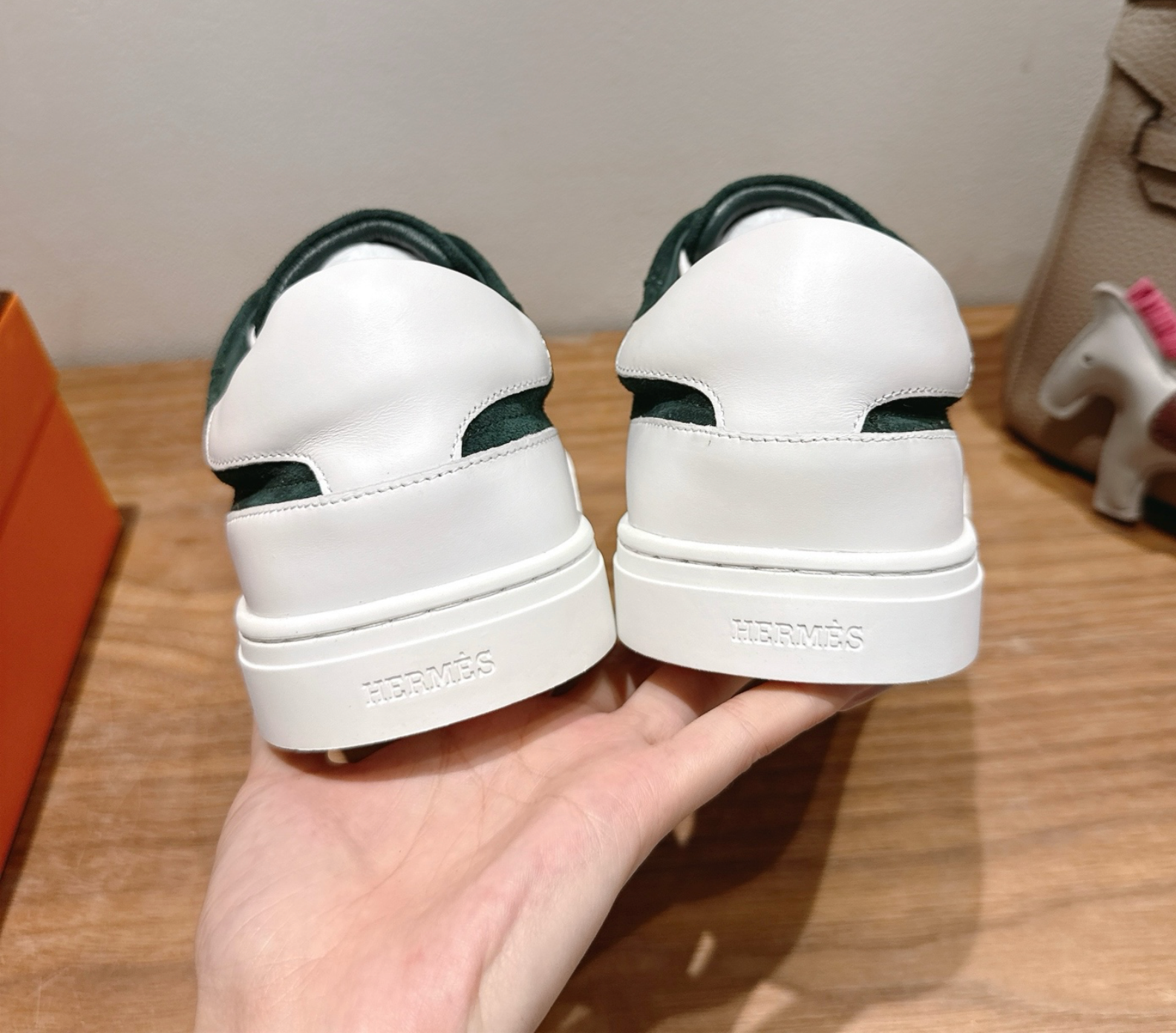 Hermès Day Olive Sneaker