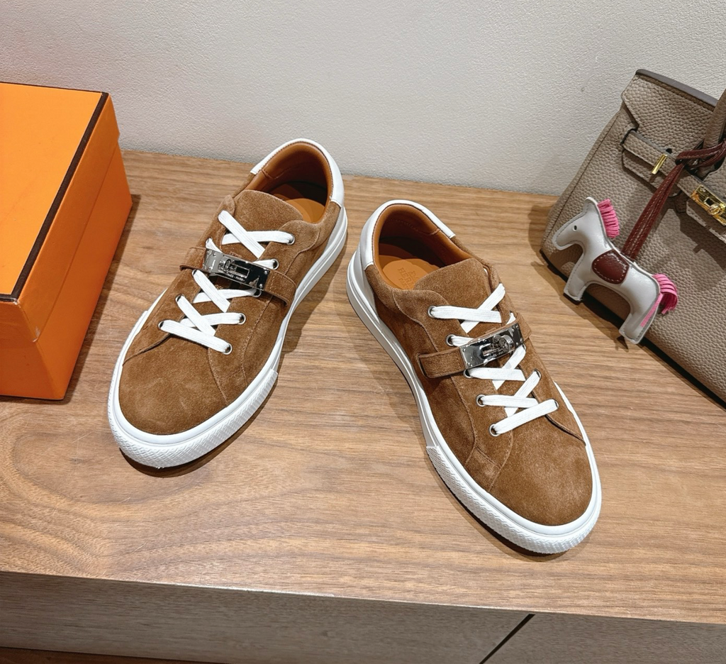 Hermès Day Brown Suede Sneaker