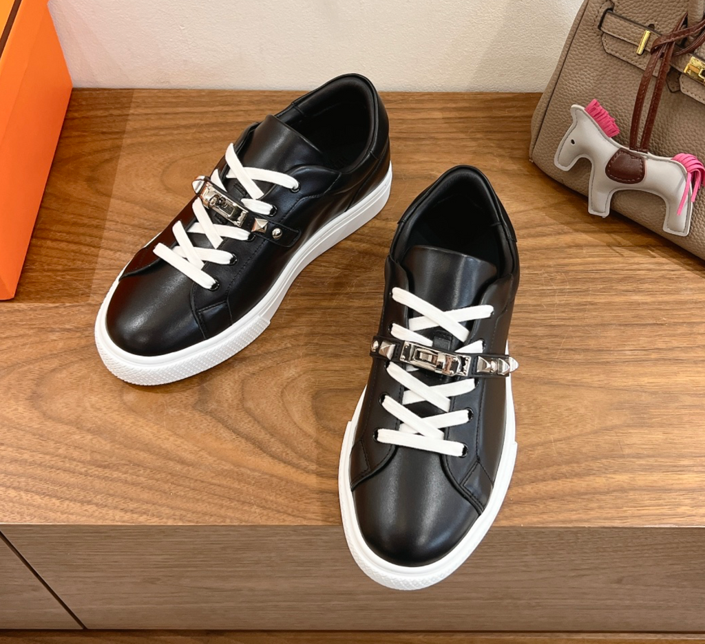 Hermès Day Medor Studs Black Sneaker