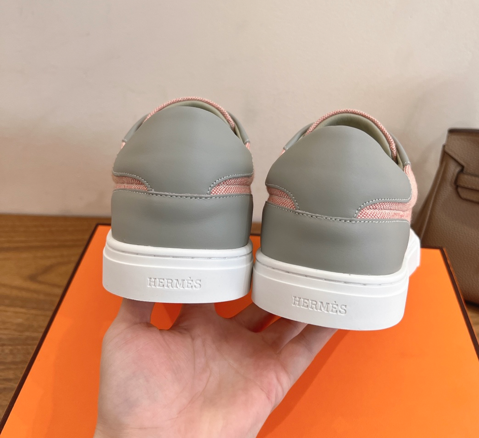 Hermès Day Pink/Grey Sneaker
