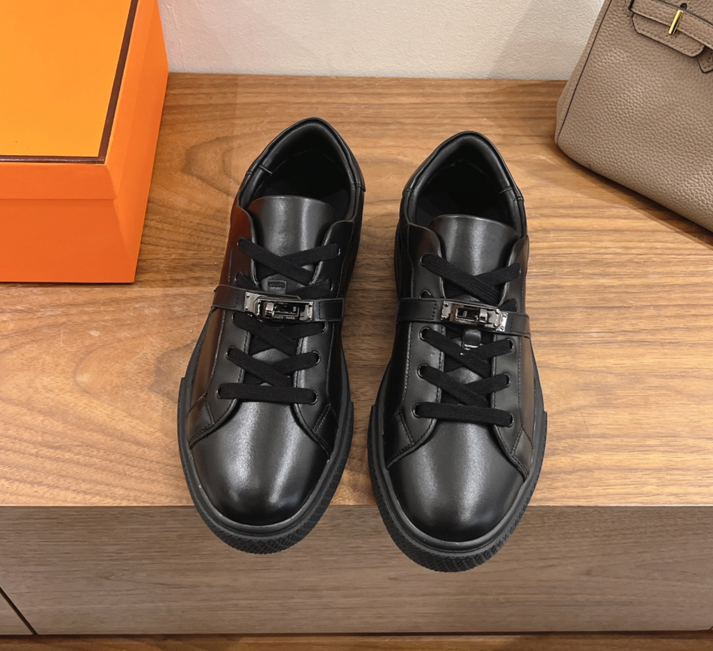 Hermès Day Leather Black Sneaker