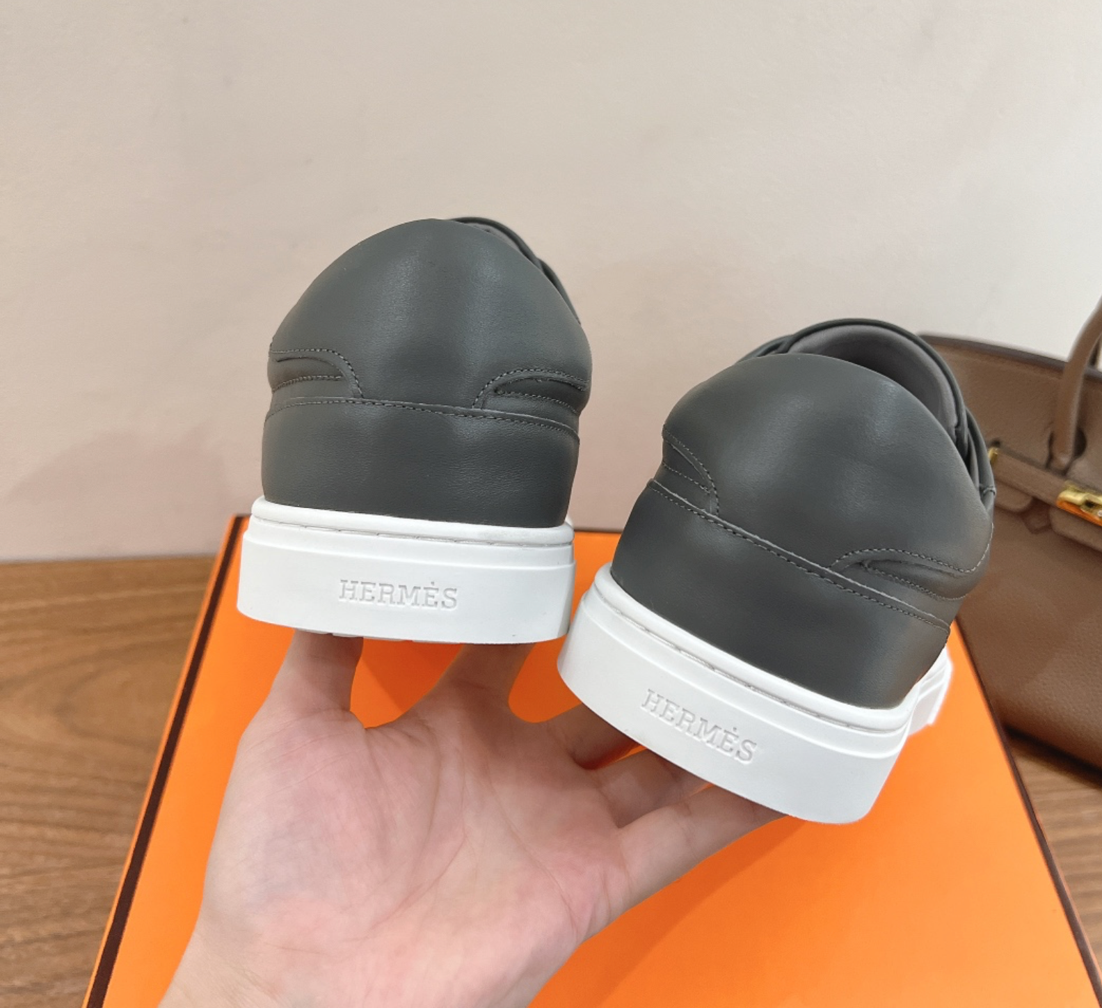 Hermès Day Leather Grey Sneaker