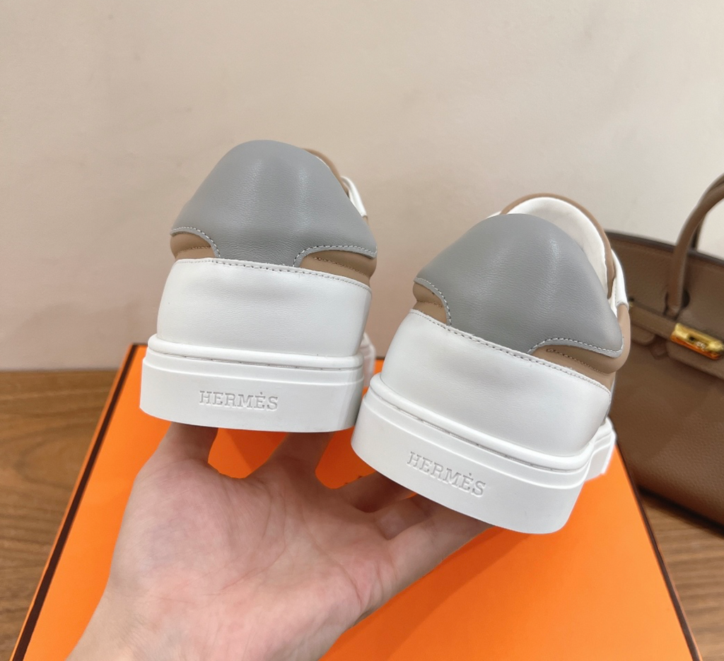 Hermès Day Beige/Grey Sneaker