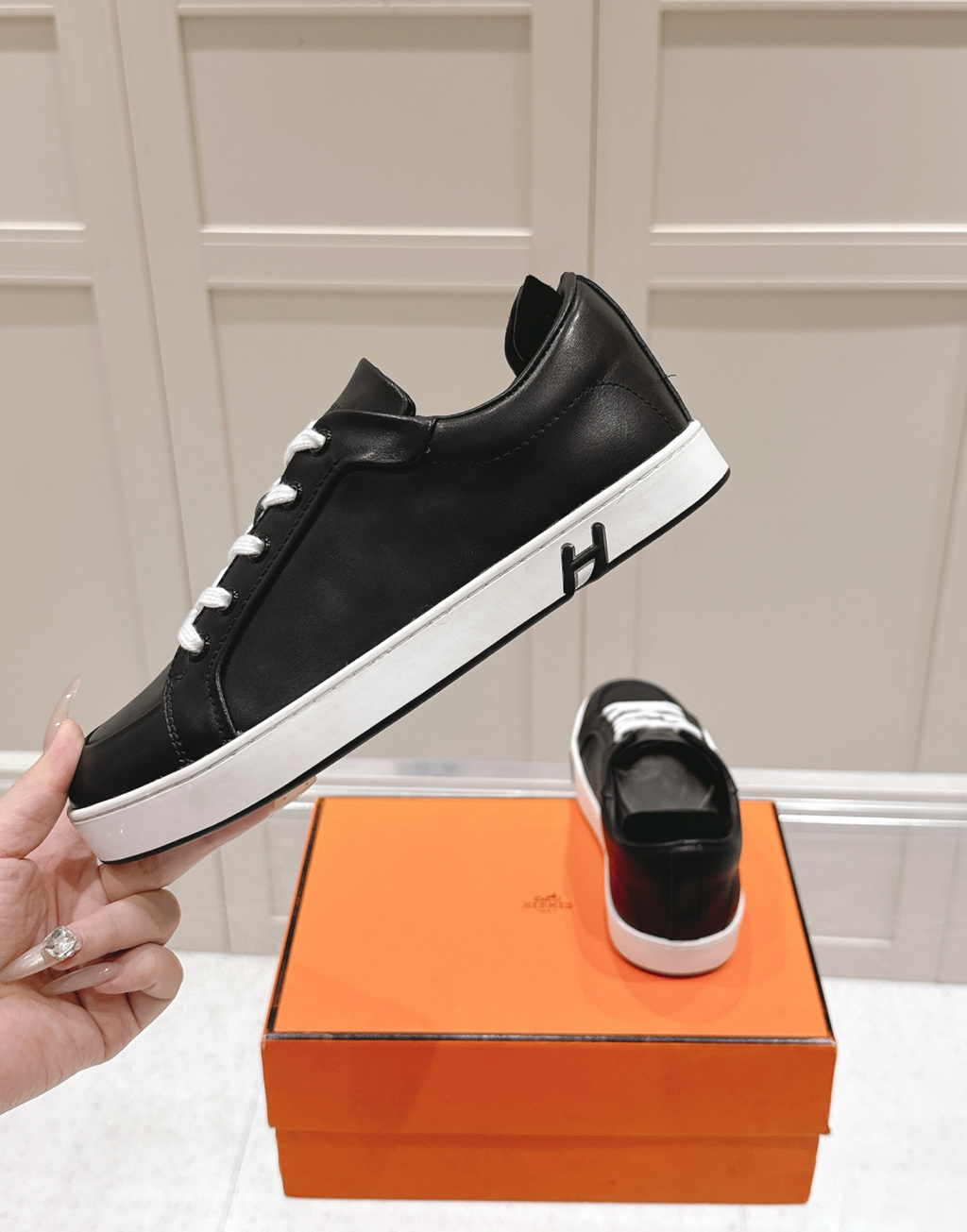 Hermès Kid Black Sneaker