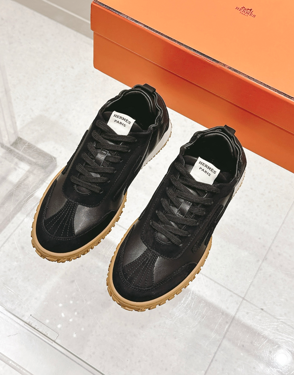 Hermès Jet Noir/Brown Sneakers