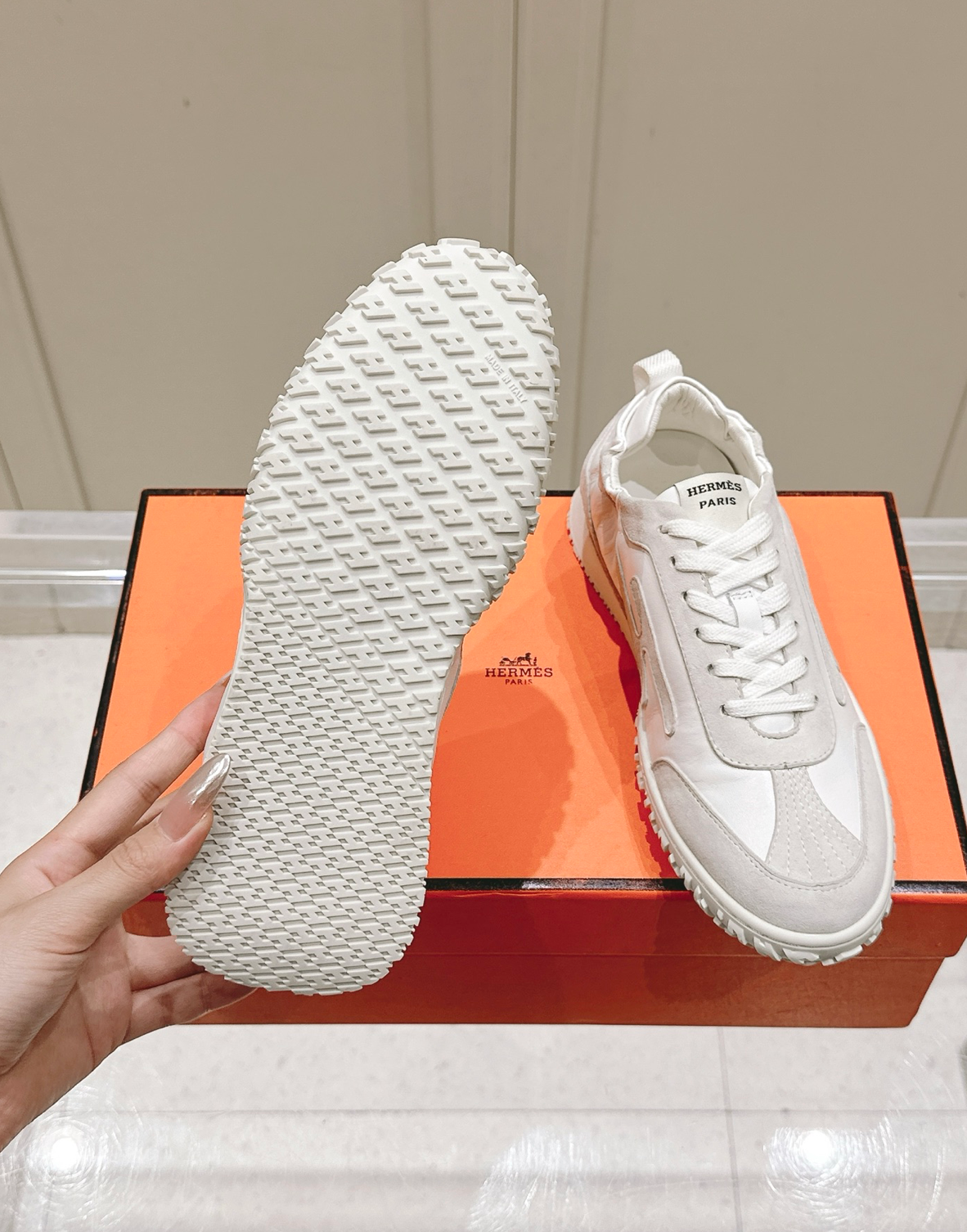 Hermès Jet White Sneakers