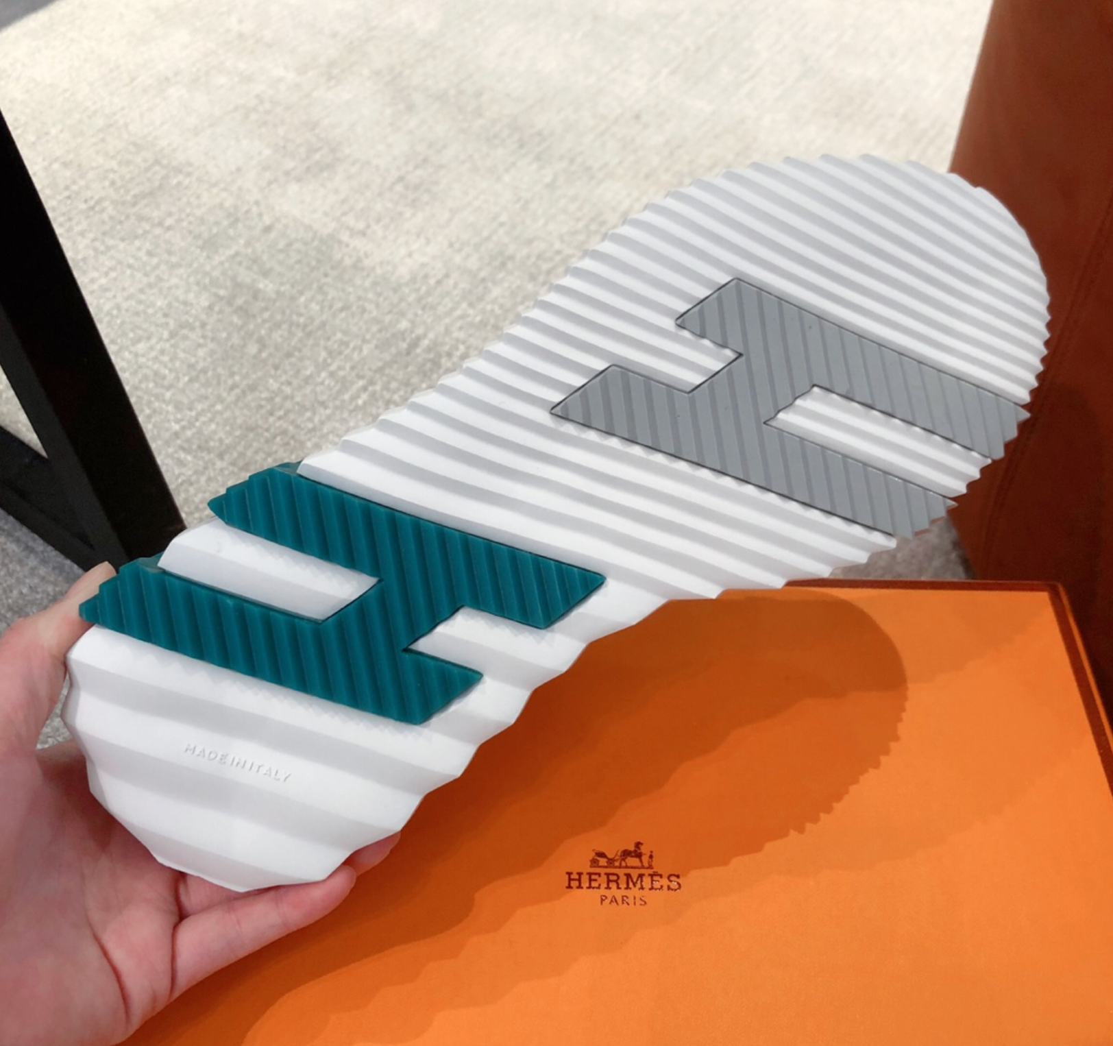 Hermès Bouncing White/Aqua Sneaker