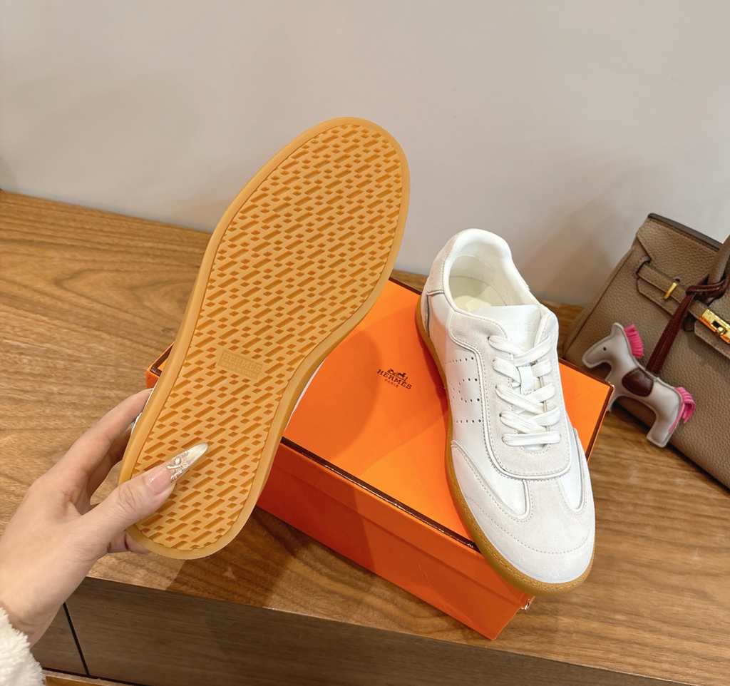 Hermès White/Grey Match Sneaker