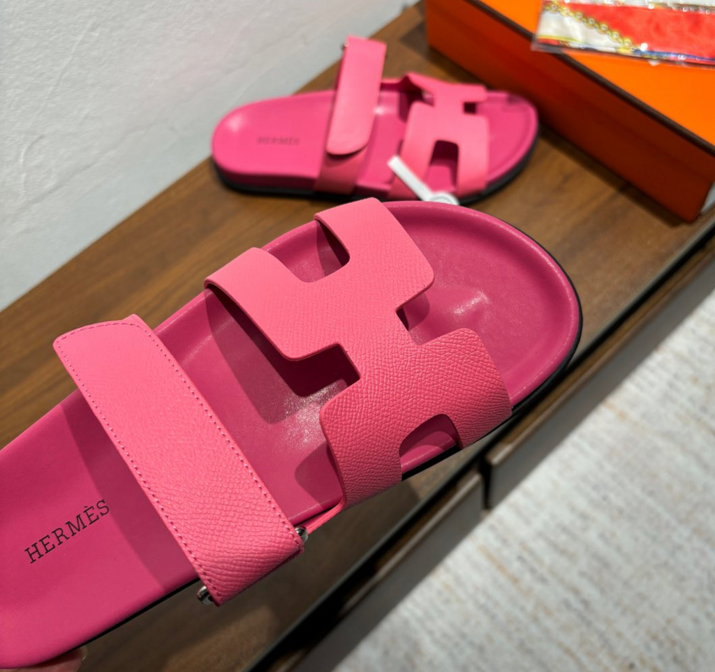 Hermès Chypre Leather Rose Vermillon Sandal