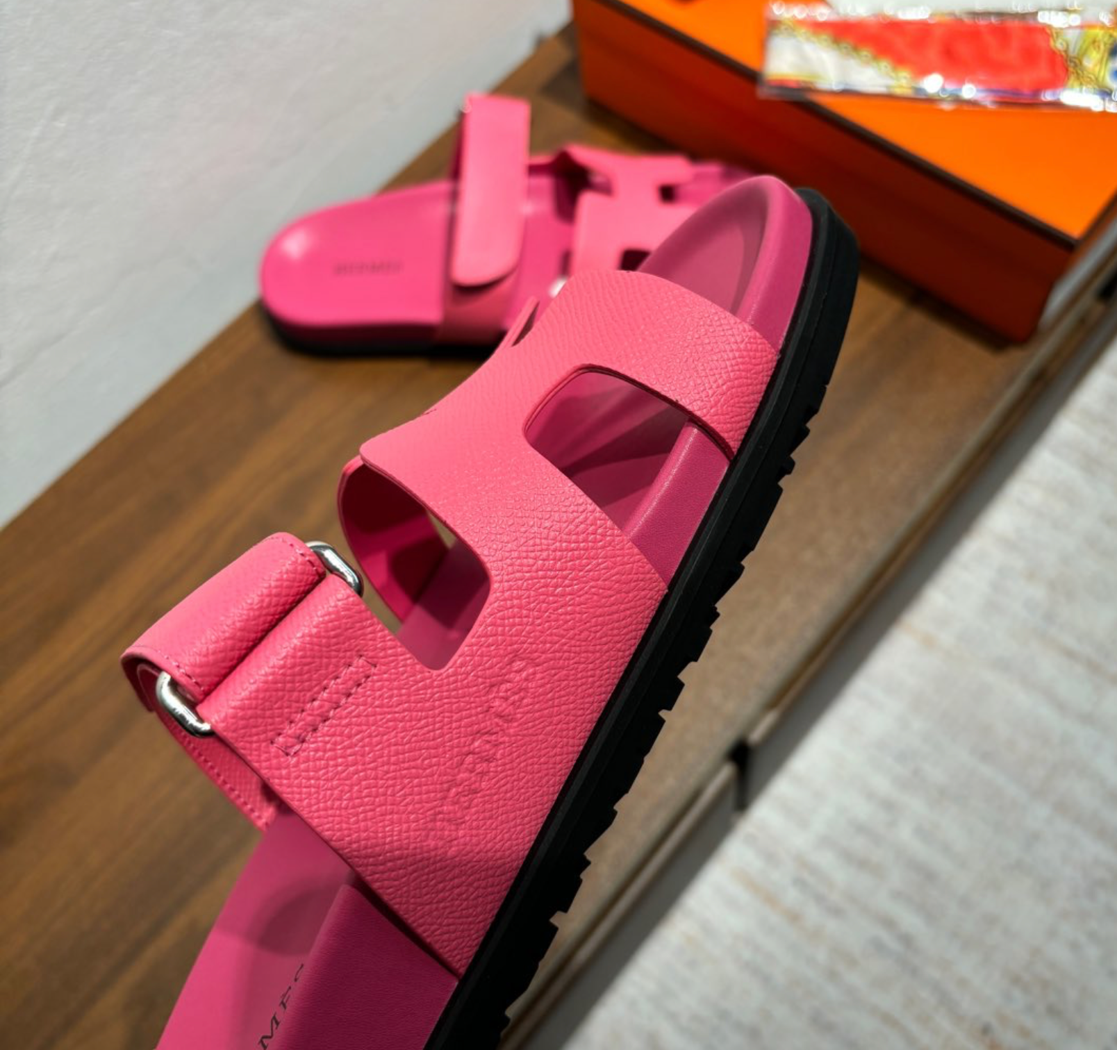 Hermès Chypre Leather Rose Vermillon Sandal