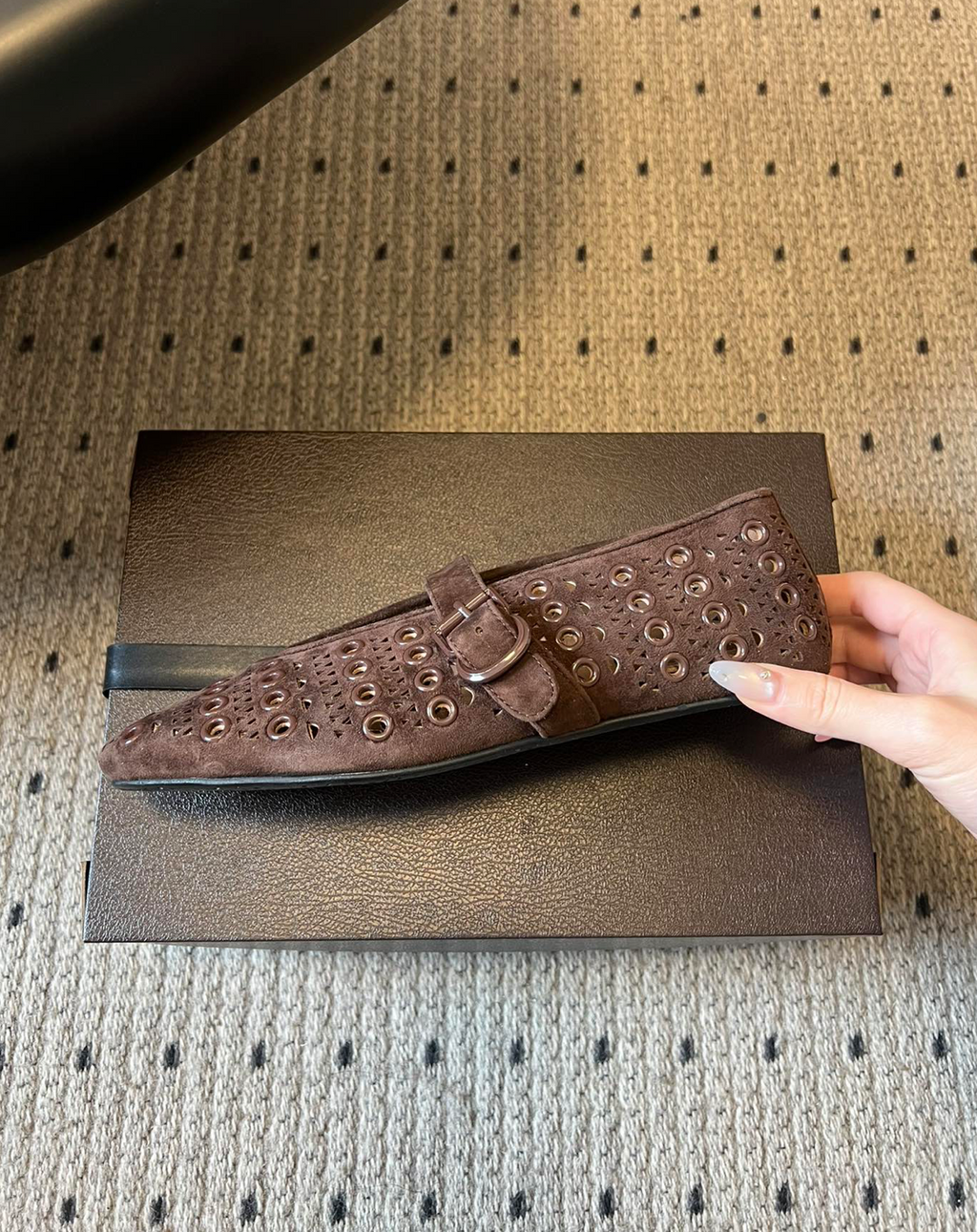 ALAÏA MOCHA SUEDE VIENNE PERFORATED BALLET FLAT