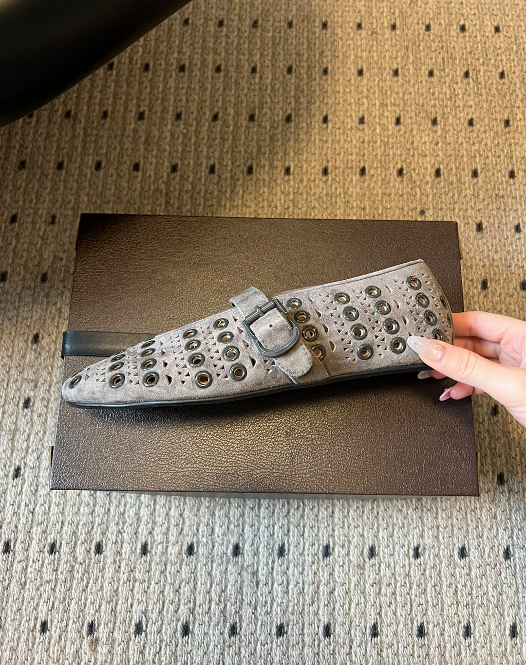 ALAÏA GREY SUEDE VIENNE PERFORATED BALLET FLAT