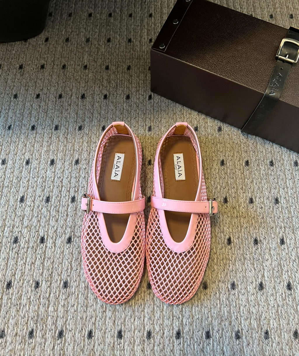 ALAÏA CHAIR BALLET FLATS IN FISHNET