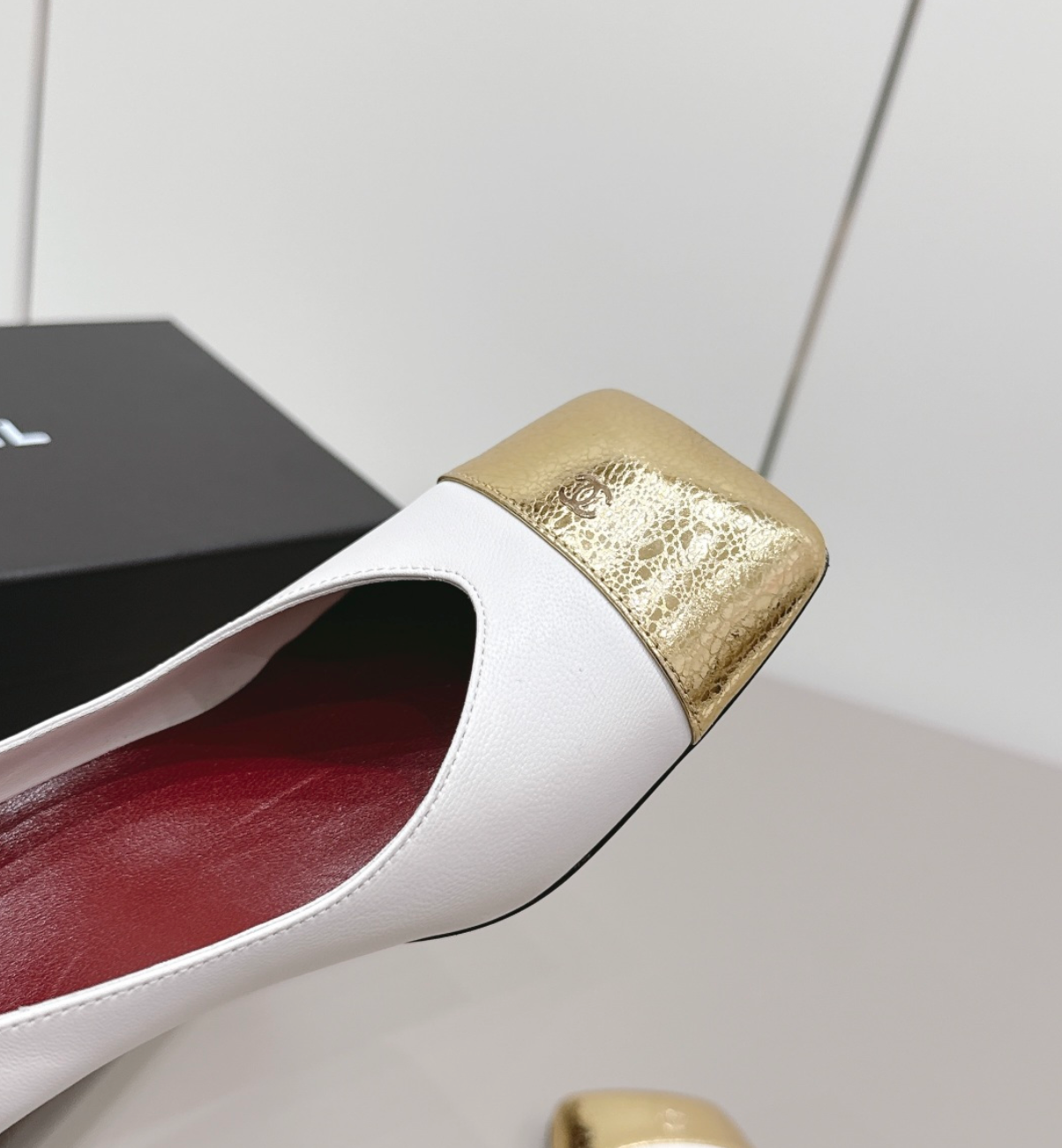 CHANEL White & Gold pumps '26 Heels