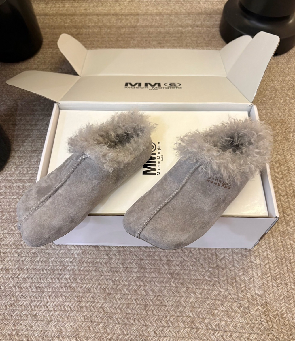 MM6 Maison Margiela faux-shearling Numeric-print slippers