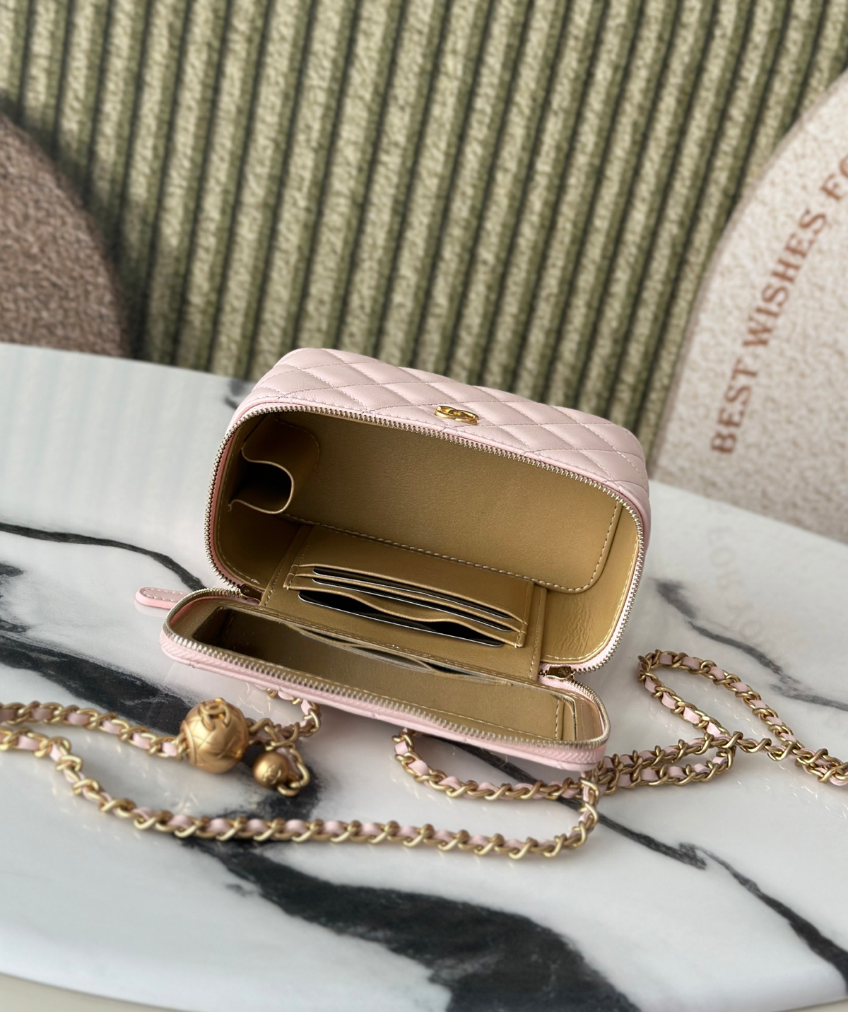 Chanel Vanity on Chain Pearl Crush Pink Lambskin