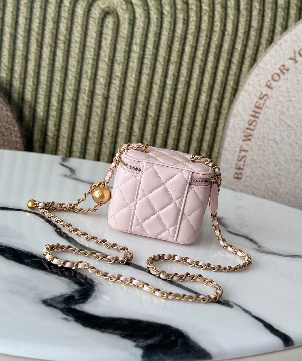Chanel Vanity on Chain Pearl Crush Pink Lambskin