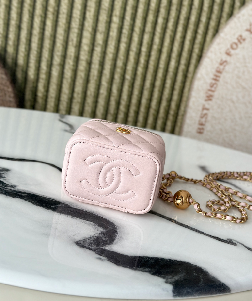 Chanel Vanity on Chain Pearl Crush Pink Lambskin