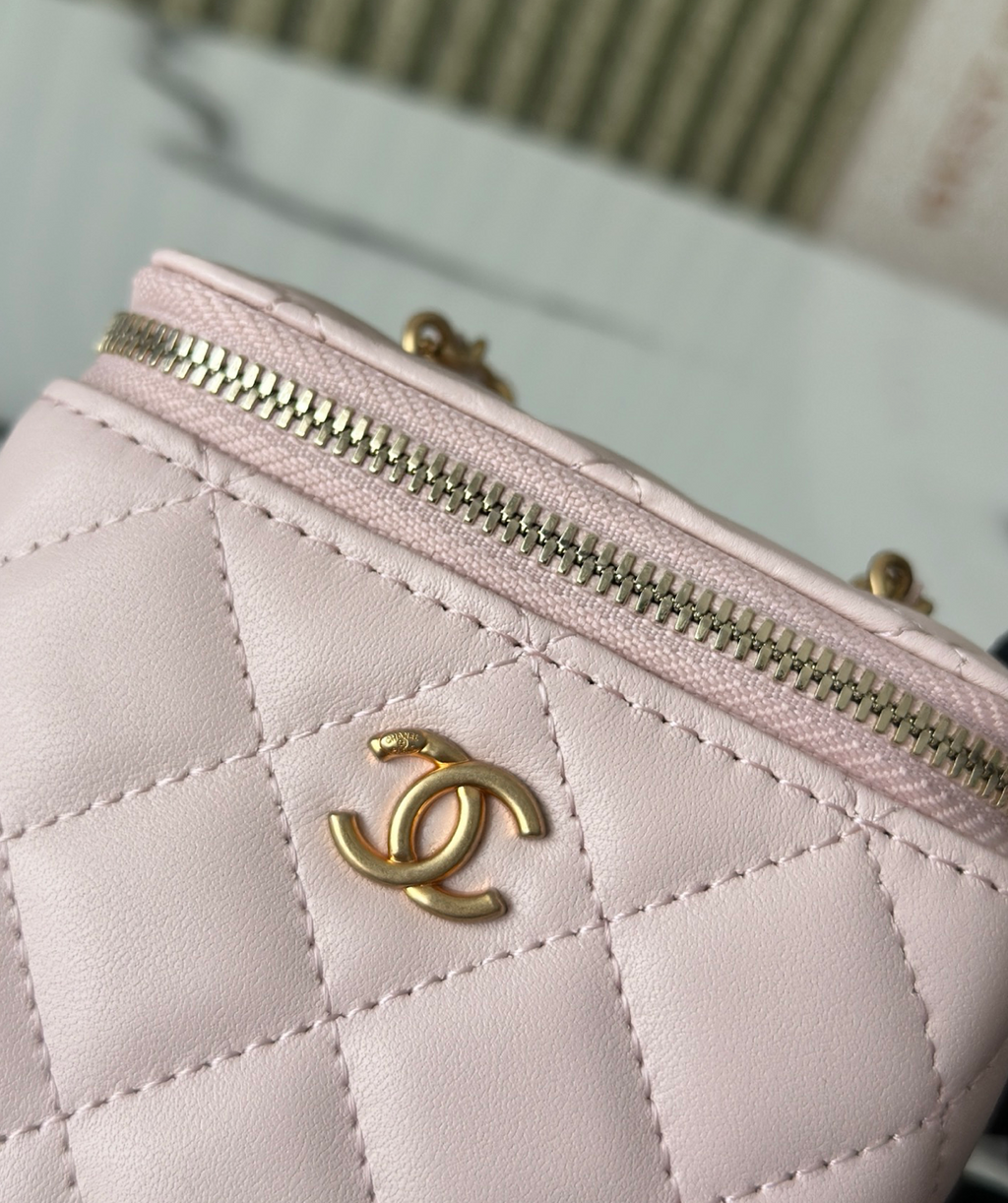 Chanel Vanity on Chain Pearl Crush Pink Lambskin