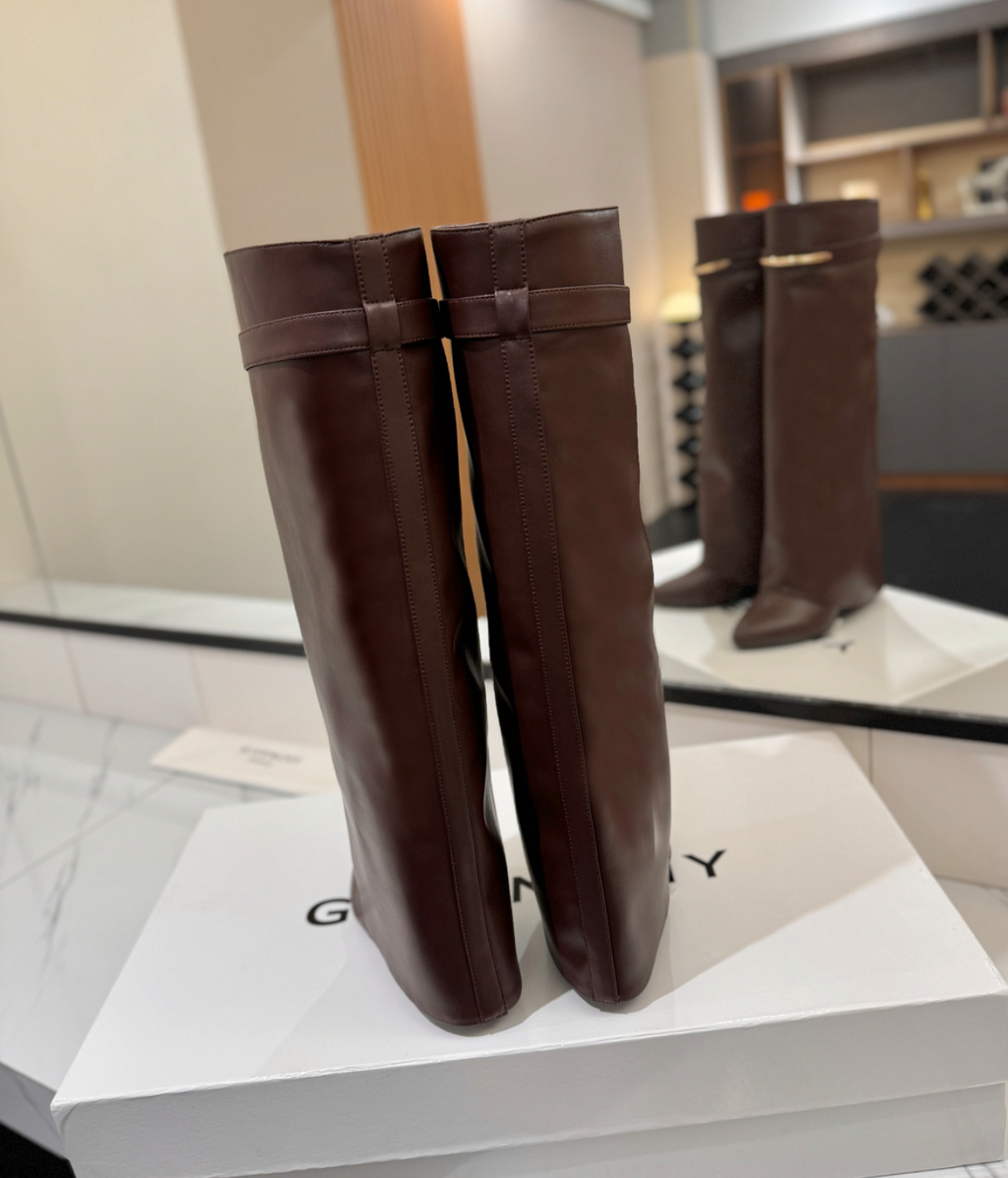 GIVENCHY Shark Leather Knee Boots Brown