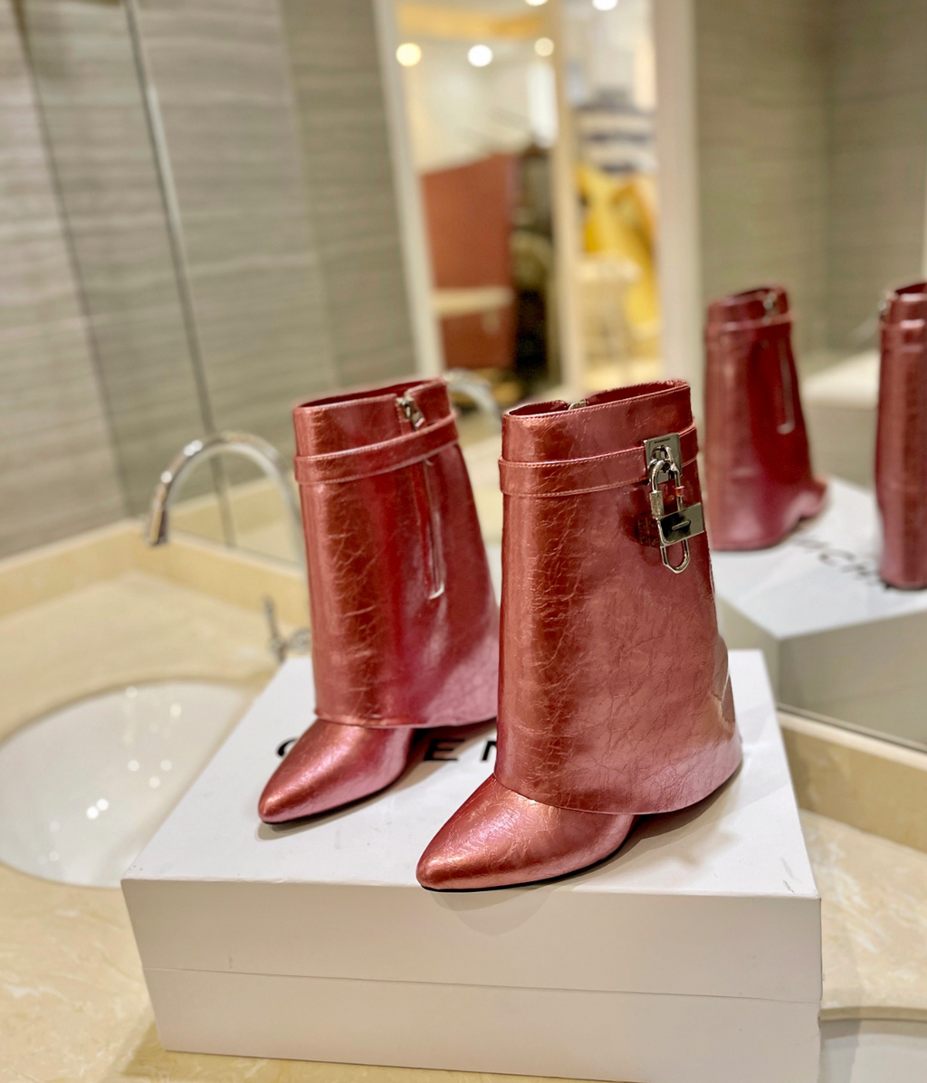 GIVENCHY Shark Lock Ankle Boots In Rose Gold