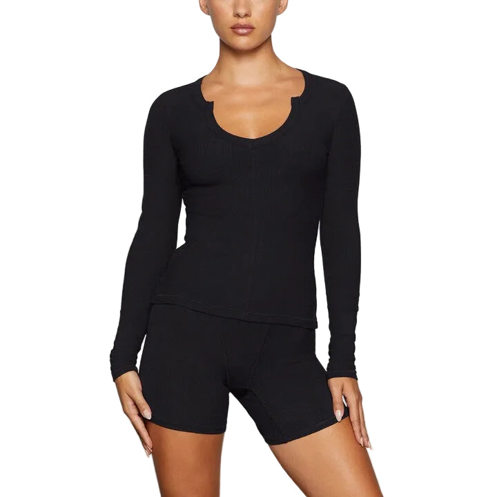 SOFT LOUNGE SPLIT NECK LONG SLEEVE